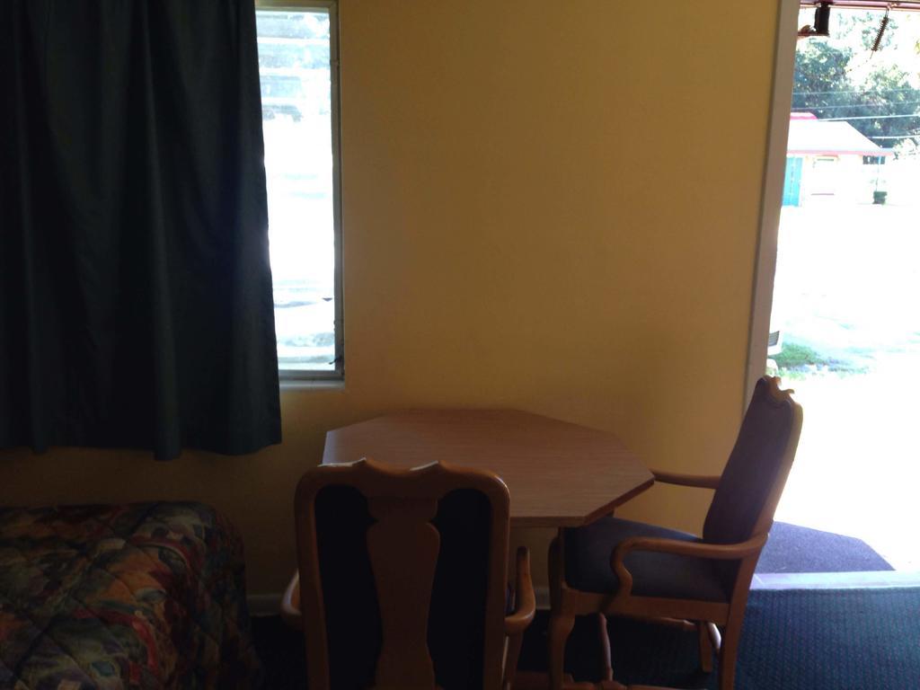 Florida Motel Гейнсвилл Номер фото